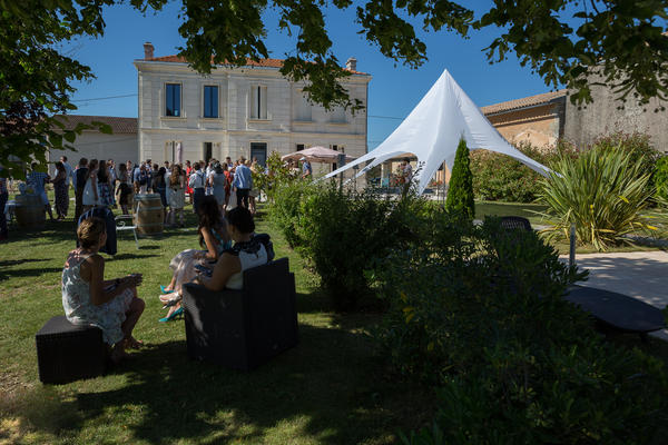 Mariage n°1 / Vin d'honneur dans le Parc de la Maison de Jean